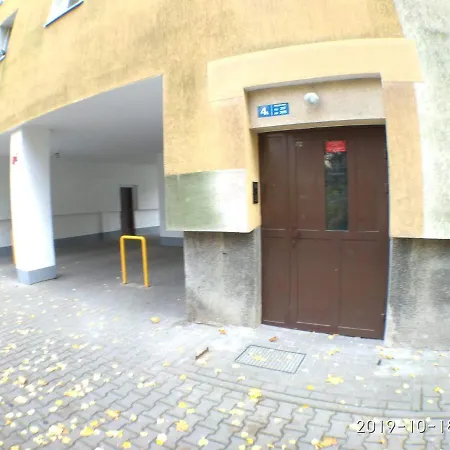 2120 Przyjazni 4 - Tanie - Samodzielne Zameldowanie - Self Check In Ubytování v soukromí