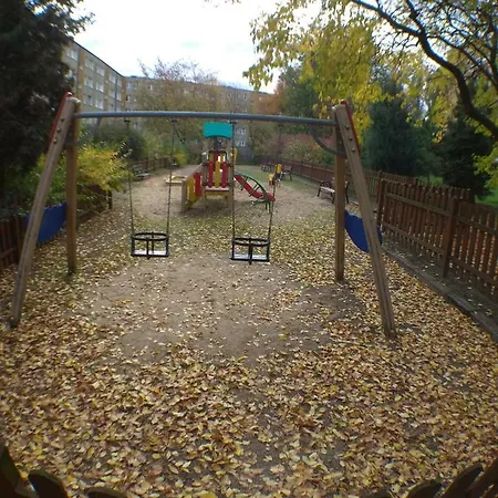 Homestay 2120 Przyjazni 4 - Tanie - Samodzielne Zameldowanie - Self Check In Poznan