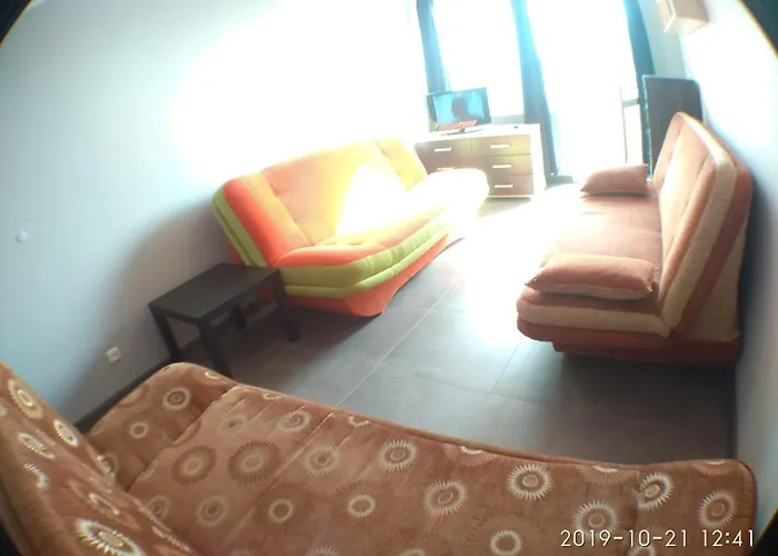 2120 Przyjazni 4 - Tanie - Samodzielne Zameldowanie - Self Check In Δωμάτια σε οικογενειακή κατοικία *