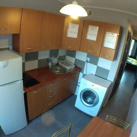 Séjour chez l'habitant 2120 Przyjazni 4 - Tanie - Samodzielne Zameldowanie - Self Check In *