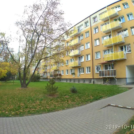 2120 Przyjazni 4 - Tanie - Samodzielne Zameldowanie - Self Check In Poznań