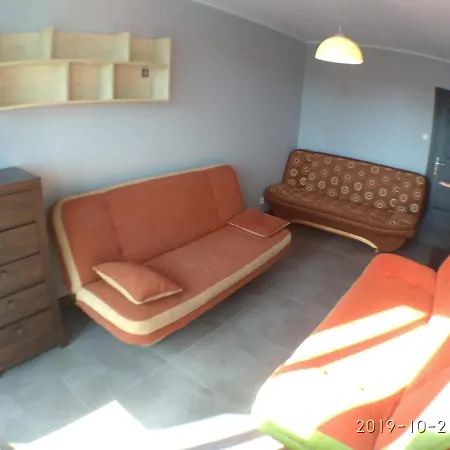 2120 Przyjazni 4 - Tanie - Samodzielne Zameldowanie - Self Check In Habitación en casa particular *