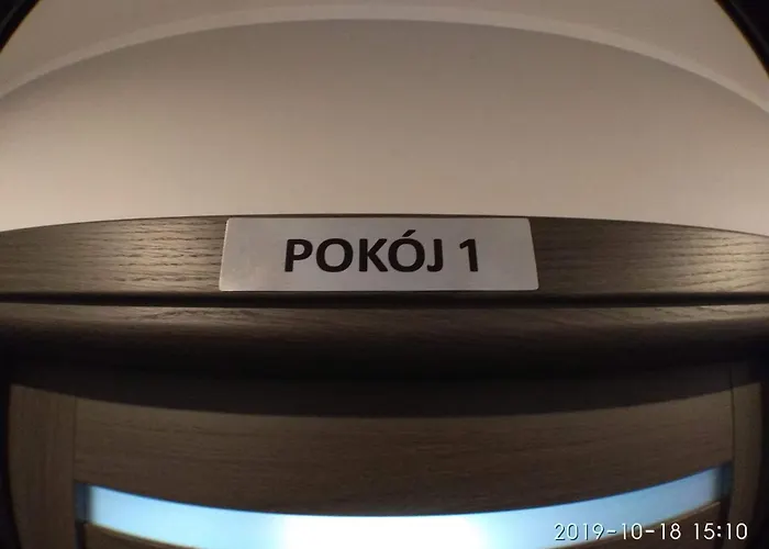 2120 Przyjazni 4 - Tanie - Samodzielne Zameldowanie - Self Check In * Poznaň