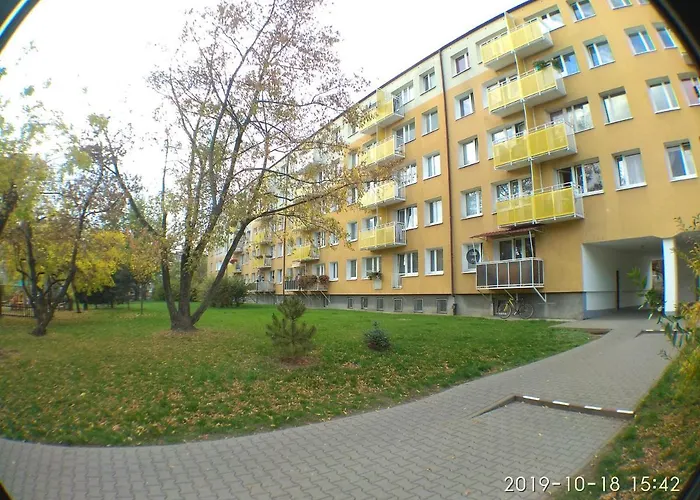 2120 Przyjazni 4 - Tanie - Samodzielne Zameldowanie - Self Check In Poznań